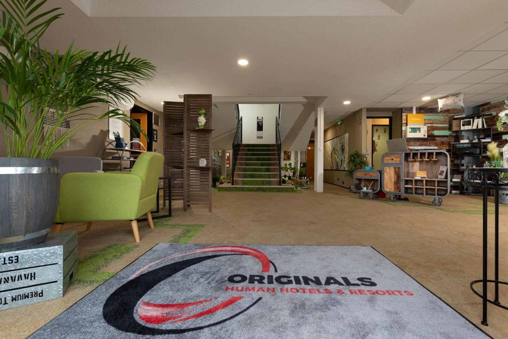 Hotel The Originals Access Bourges Nord Saint-Doulchard Esterno foto