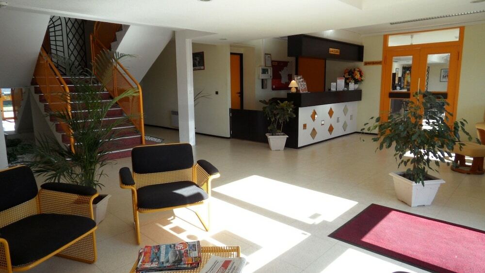 Hotel The Originals Access Bourges Nord Saint-Doulchard Esterno foto