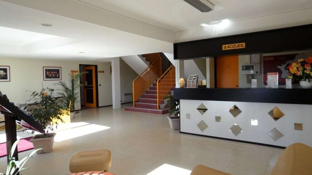 Hotel The Originals Access Bourges Nord Saint-Doulchard Esterno foto