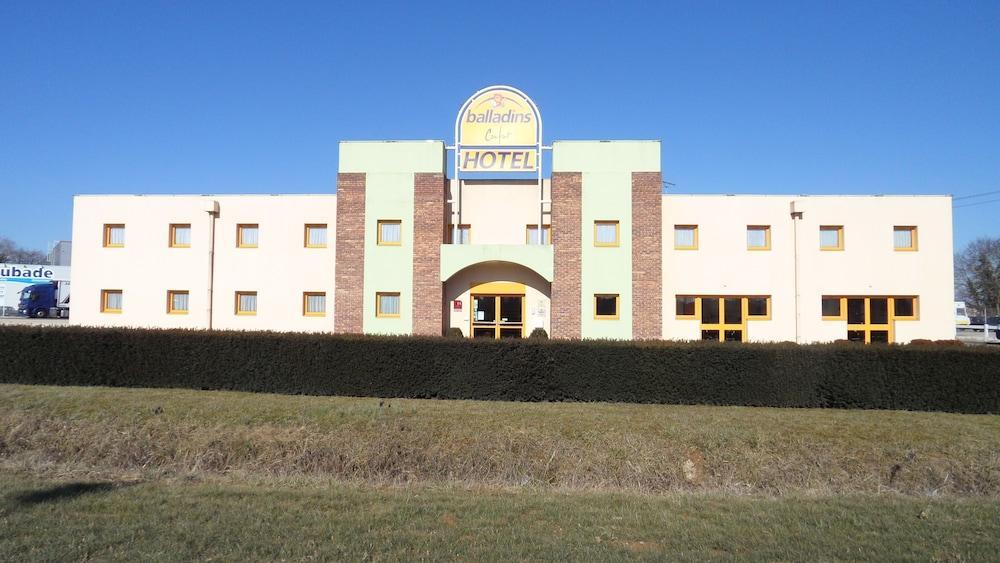 Hotel The Originals Access Bourges Nord Saint-Doulchard Esterno foto